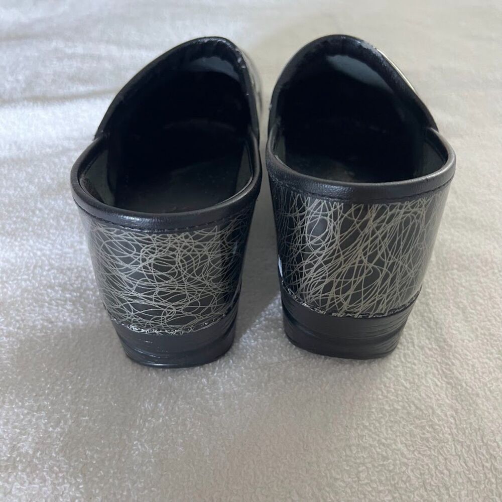 GUC - Dansko Clogs Black and Silver, Size US 10/EU 41 - Picture 4 of 9